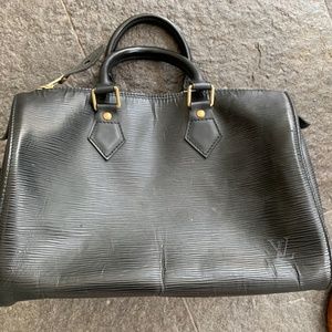 Louis Vuitton Speedy Bag